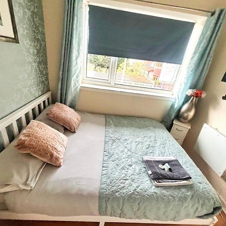 Doncaster - Boswell - Large Balcony Apartment - 2 Double Beds - 2 Bedrooms - Close To Town & Racecourse - Off Street Parking 2 Cars - Fast Wifi Zewnętrze zdjęcie